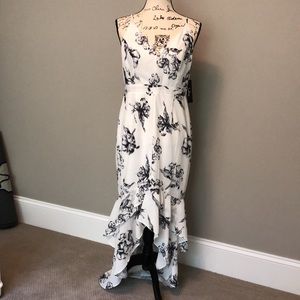 NWT Lulus hi lo maxi dress